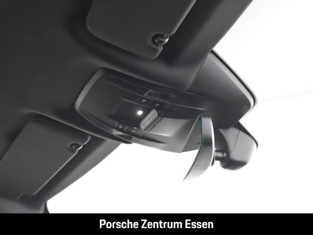 Porsche Taycan 4S Cross Turismo