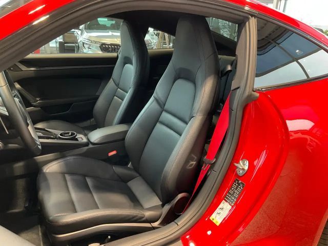 Porsche 992 4 Carrera Coupé