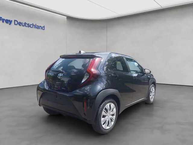 Toyota Aygo X Business Hatchback S-CVT