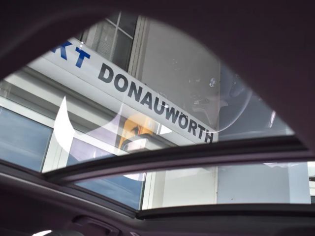 BMW 118 118i Advantage pakket Sedan