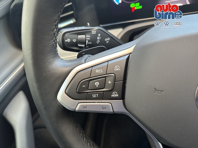 Volkswagen Passat 1.5 eTSI Business