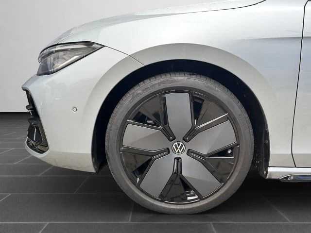 Volkswagen Passat 4Motion DSG R-Line Variant