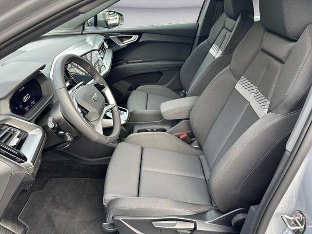 Audi Q4 e-tron SUV 45 e-tron Audi Q4 e-tron