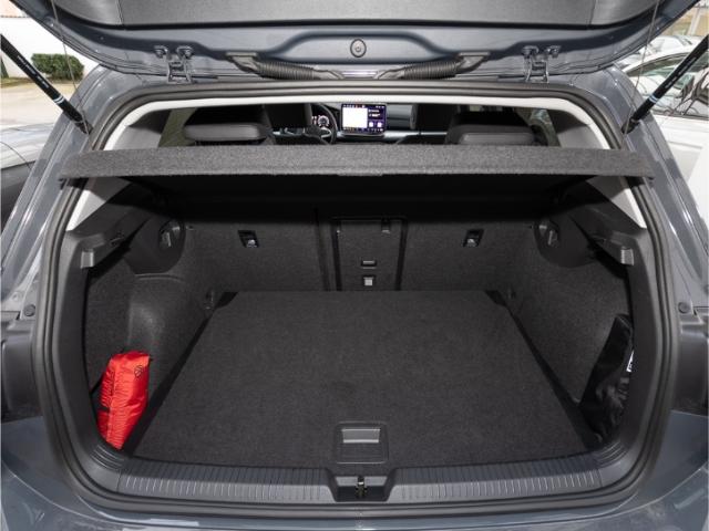 Volkswagen Golf 1.5 eTSI Golf VIII Life