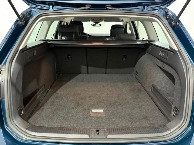 Volkswagen Passat 2.0 TDI 4Motion Business DSG