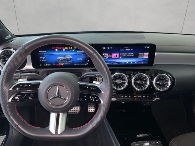 Mercedes-Benz CLA 180 CLA