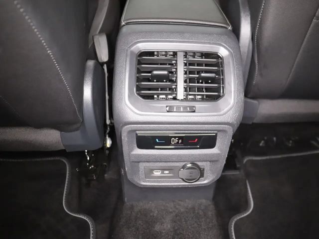 Volkswagen Tiguan 2.0 TDI Allspace DSG R-Line