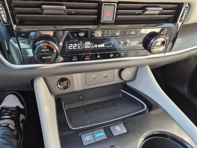 Nissan X-trail AWD Tekna