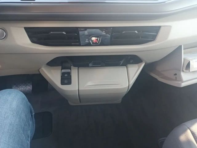 Volkswagen Multivan 2.0 TDI Lang T7