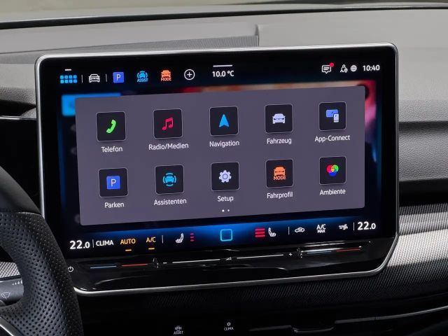 Volkswagen Golf 1.5 eTSI DSG R-Line