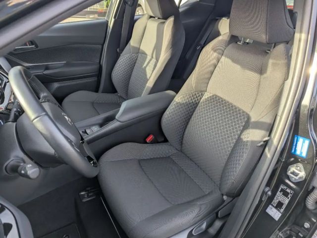 Toyota C-HR Business Hybride