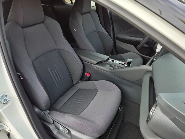 Toyota C-HR Voorwielaandrijving