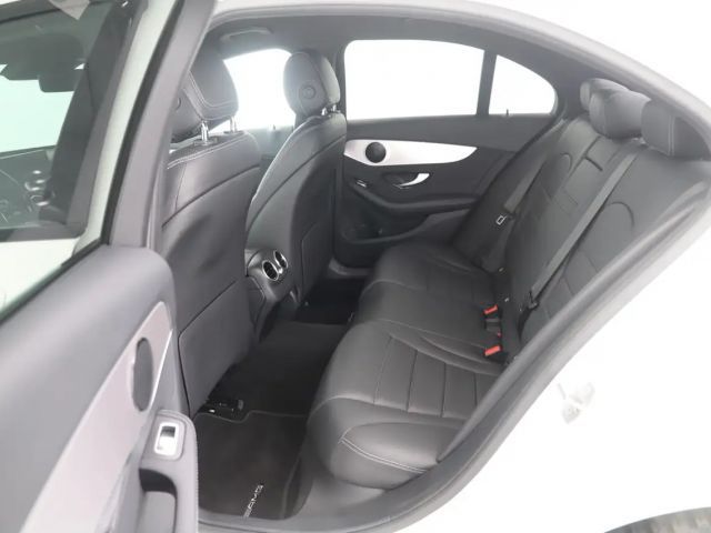 Mercedes-Benz C 180 AMG Line Sedan