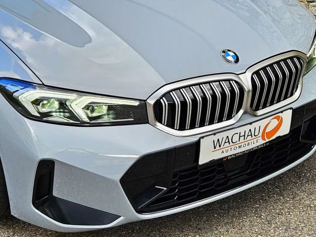 BMW 330 330i Touring xDrive