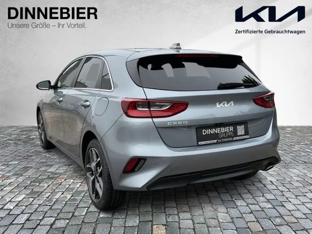 Kia Ceed CEED Ultimate Edition 1.5T LED+Kamera+Navi