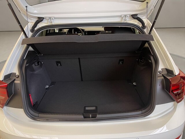 Volkswagen Polo VI 1.0 Kam. Navi Virtual DynLicht LED