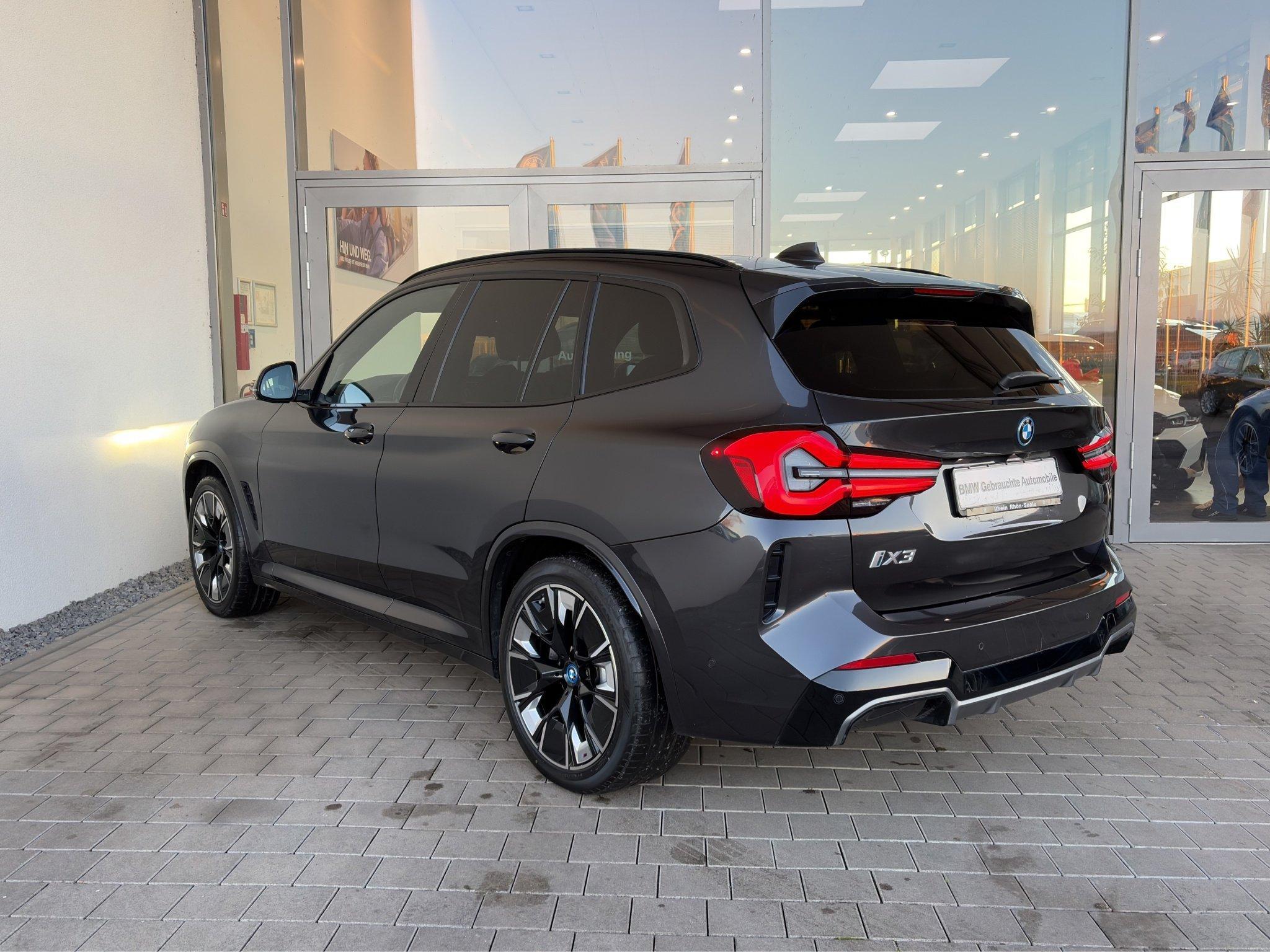 BMW iX3 M-Sport iX3