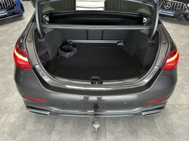 Mercedes-Benz C 300 AMG Line C 300 d Sedan