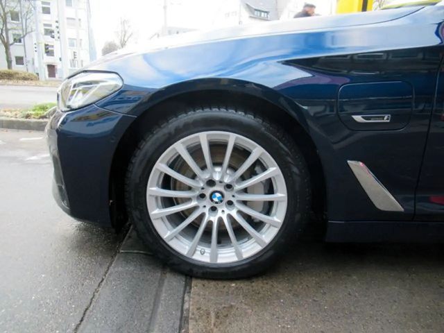 BMW 530 530e Touring xDrive