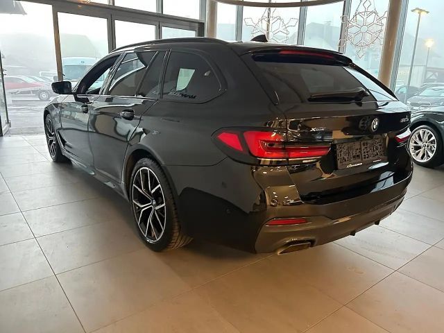 BMW 530 530e M-Sport Touring xDrive