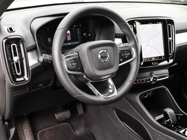 Volvo XC40 Dark Plus