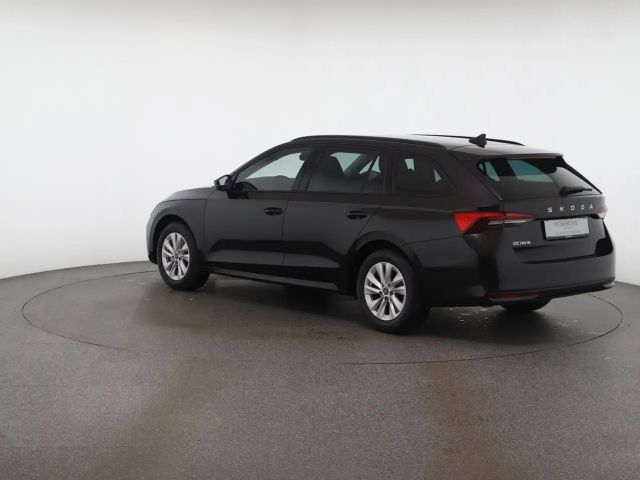 Skoda Octavia Essence TSI