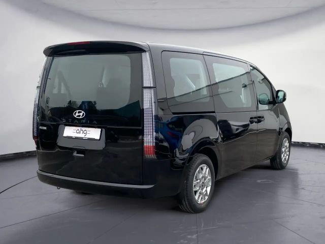Hyundai Staria Trend