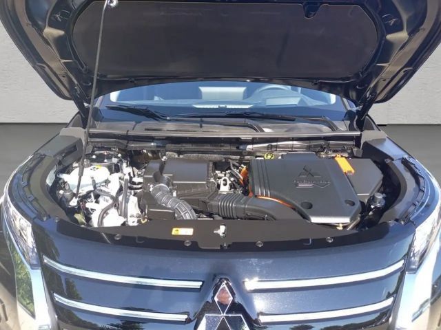 Mitsubishi Outlander 4WD PHEV