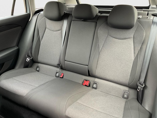 Volkswagen Passat 1.5 eTSI DSG Variant