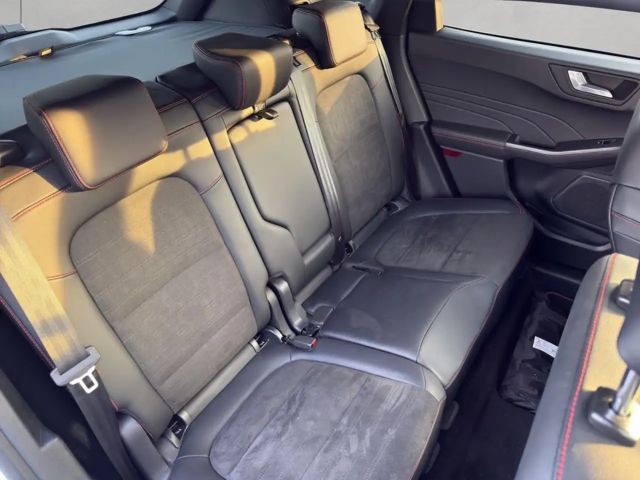 Ford Kuga Plug in Hybrid ST Line X