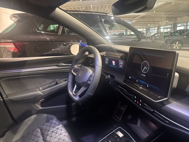 Volkswagen Golf 1.5 eTSI DSG Golf VIII