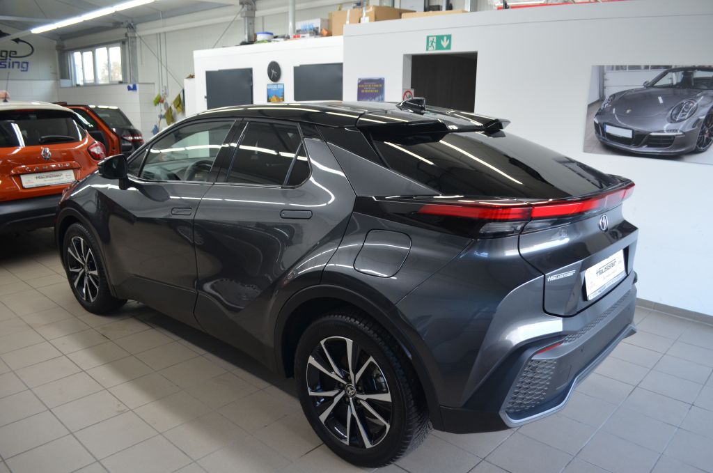 Toyota C-HR 5-deurs Team D