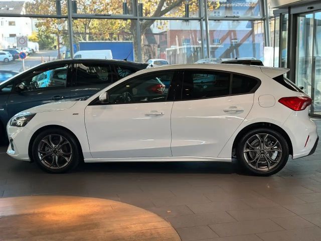 Ford Focus Limited ST Line