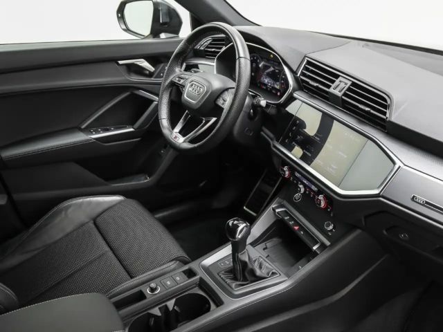 Audi Q3 35 TFSI S-Line