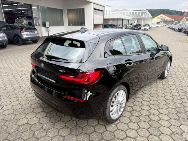 BMW 116 116i Sedan