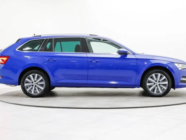 Skoda Superb 2.0 TSI Combi Style Style