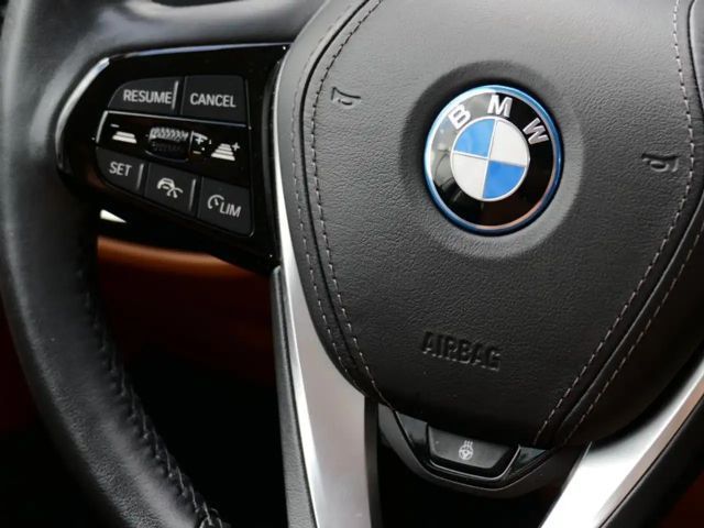 BMW 530 530e Touring