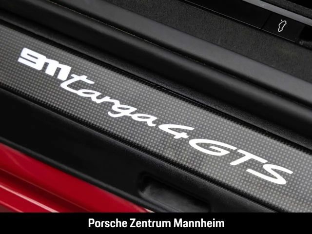 Porsche 992 4 Coupé GTS Targa