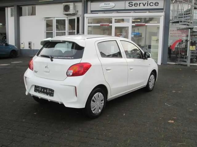 Mitsubishi Space Star Star