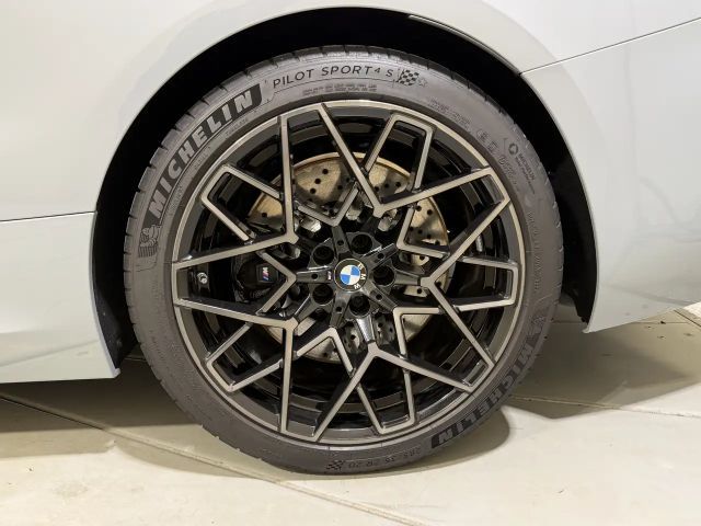 BMW M8 Cabrio Competition xDrive