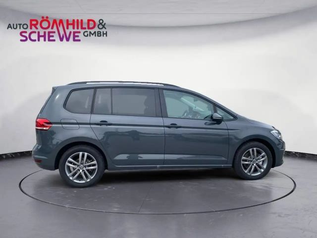 Volkswagen Touran 1.5 TSI DSG Plus