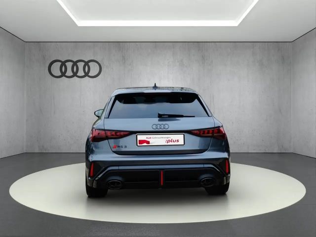 Audi RS3 Quattro S-Tronic Sportback