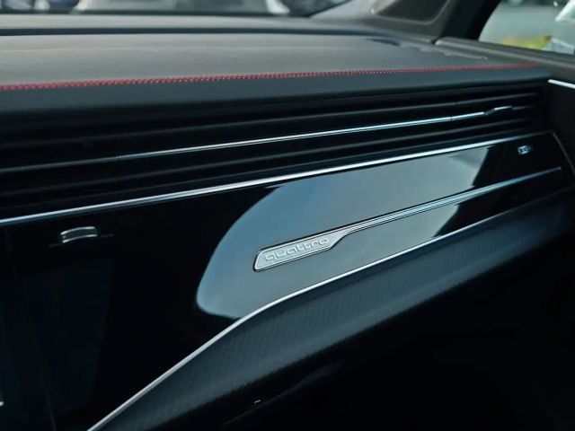 Audi Q7 Business Hybride S-Line