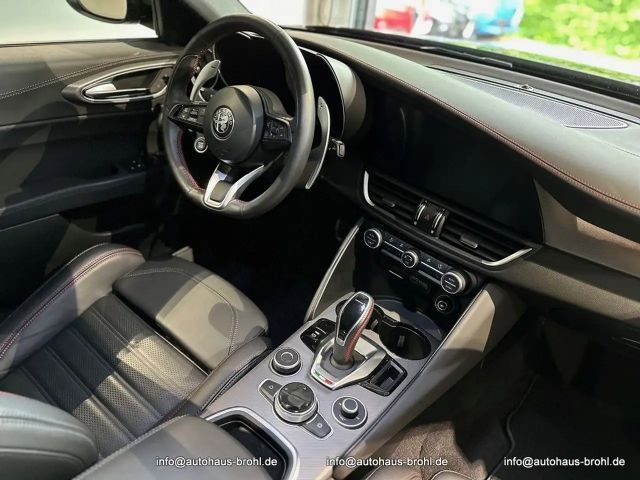 Alfa Romeo Giulia Q4