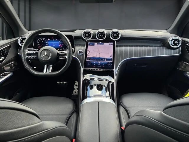 Mercedes-Benz GLC 300 4MATIC AMG Line