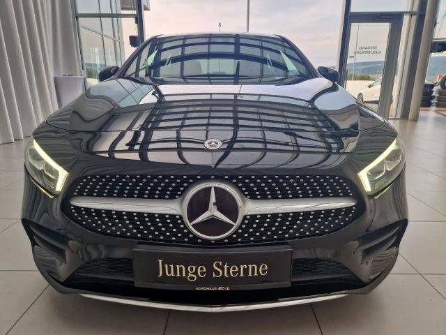 Mercedes-Benz A 180 AMG Line Hatchback