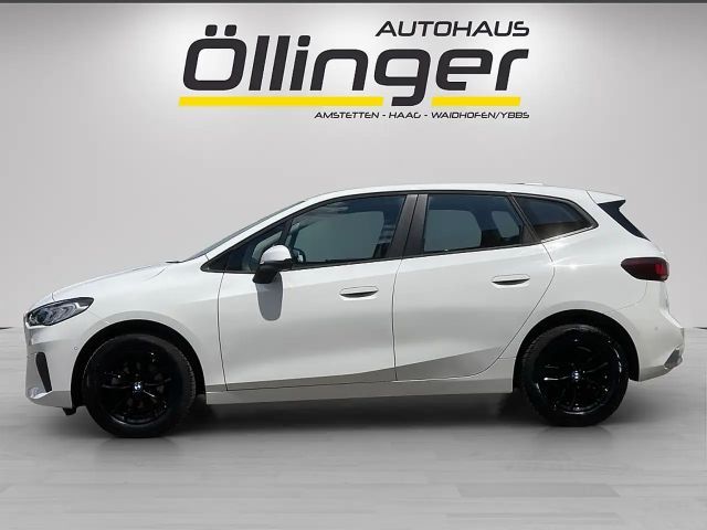 BMW 218 218d Active Tourer Sedan