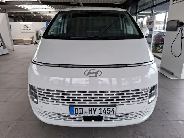 Hyundai Staria Trend