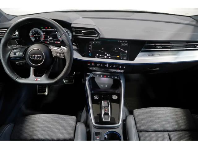 Audi A3 35 TFSI S-Line Sedan Sportback