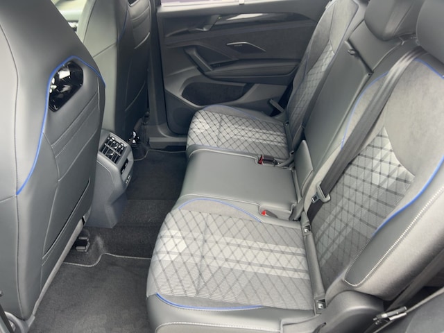 Volkswagen Tayron TDI 4M AHK 7-Sitzer Pano BlackStyle